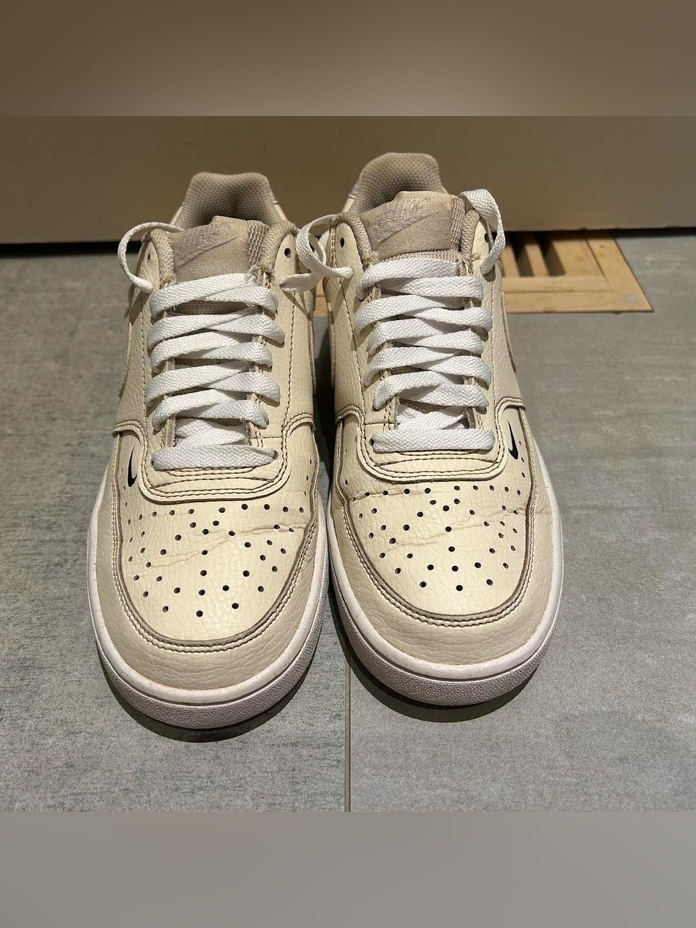 Nike Low-Top Sneakers in Cream and White
